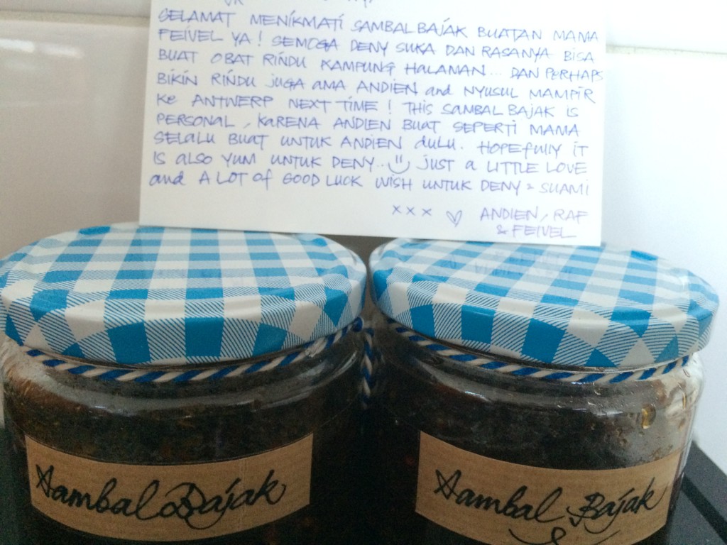 Seperti menemukan harta karun. Sambel bajak super pedas ala Andien. Toopp banget enaknya