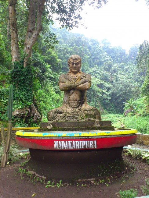 Patung Patih Gajah Mada