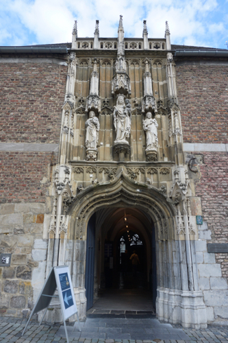 Entrance to the treasury.